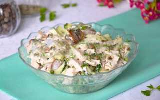 Салат Дубок с курицей шампиньонами. Рецепт