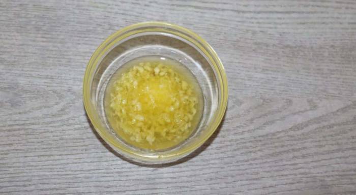 Чеснок с маслом