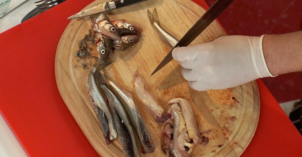 Очищенные тушки корюшки