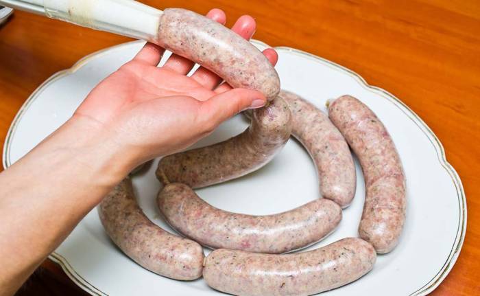 Сосиски в кишке