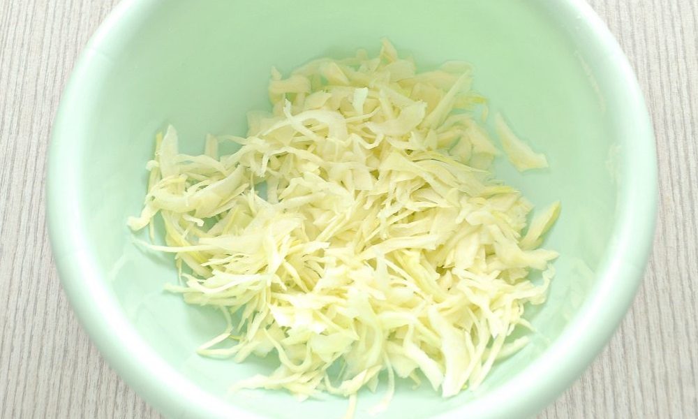 Капуста в миске