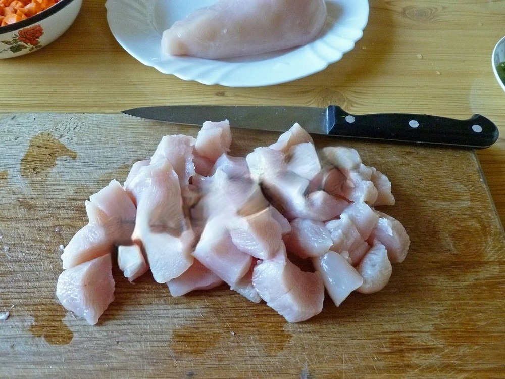 Кубики куриного филе