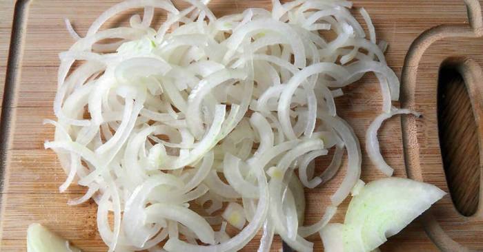 Лук для говяжьей печени
