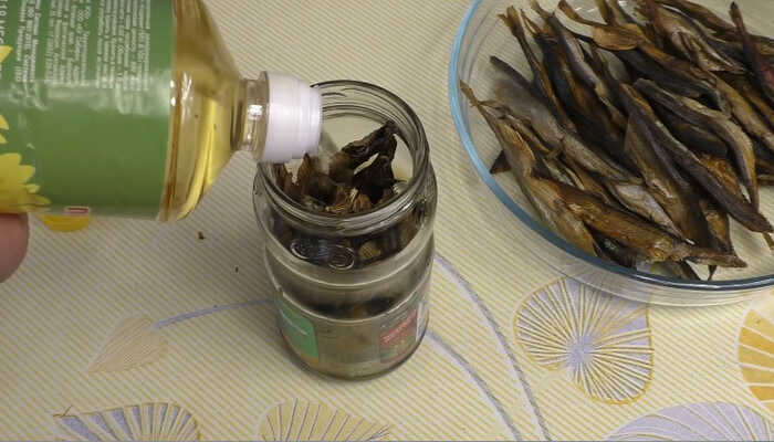 Мойва в масле